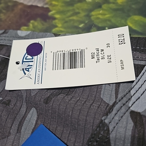 AFTCO Camo Fishing Shorts‎ Size 30 NWT - Picture 3 of 6